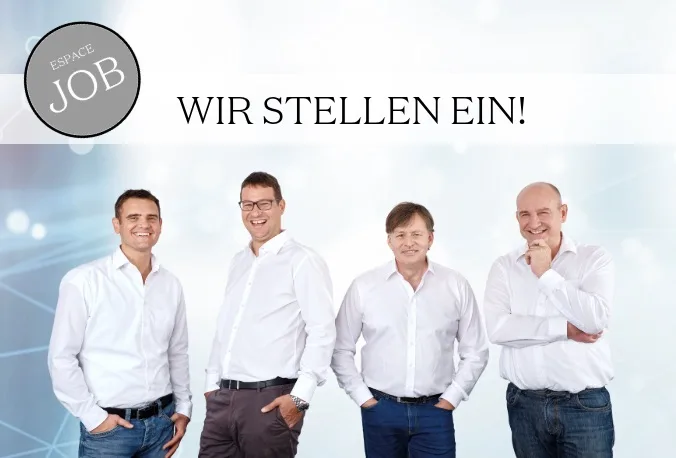 Vier Praxisinhaber Dres. med. Christof Zöllner, Christof Buser, Markus Wagner, André Witschi. Text: Wir stennen ein!